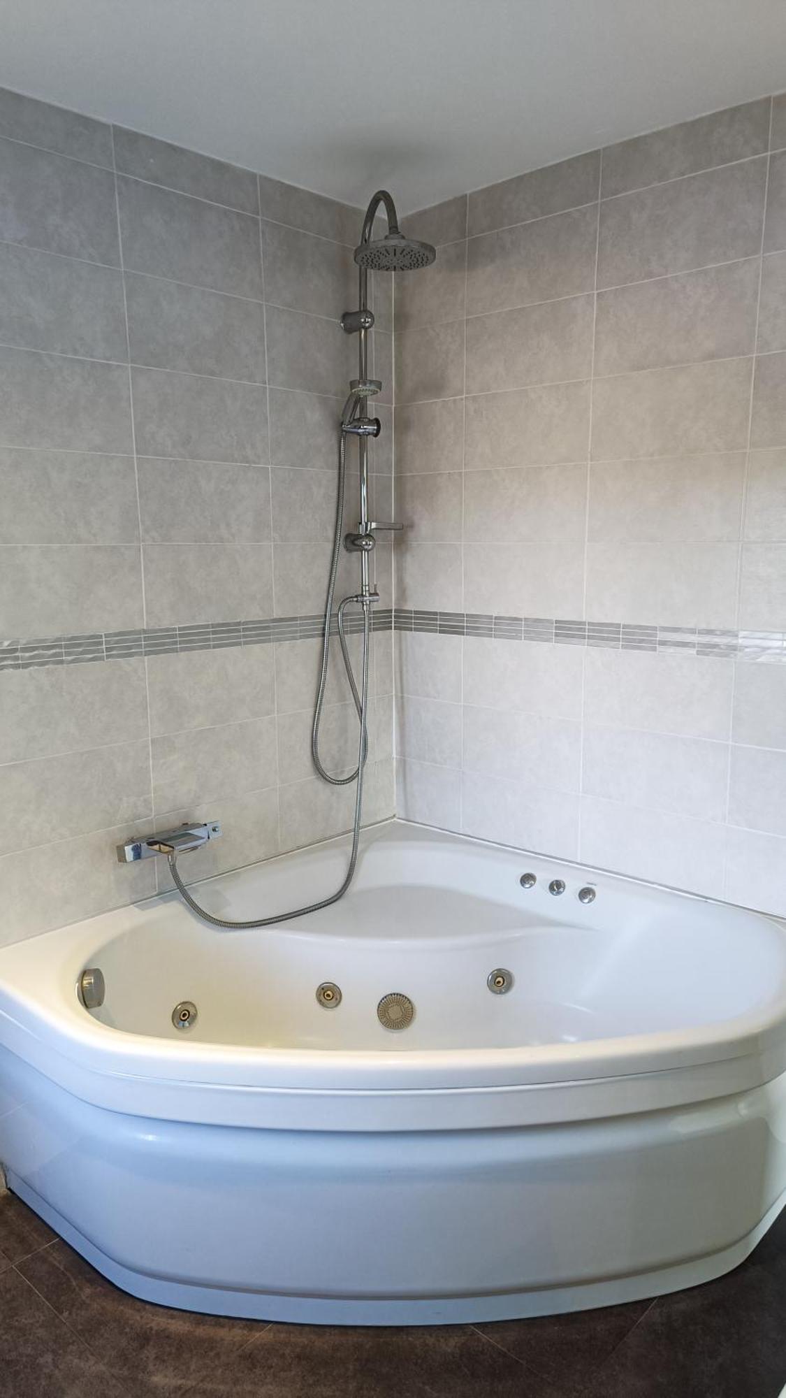 U Casone, B&W Modern Apartment, Spa, Wifi, Air-Conditioning, Free Parking, Decreasing Prices Aghione Eksteriør billede